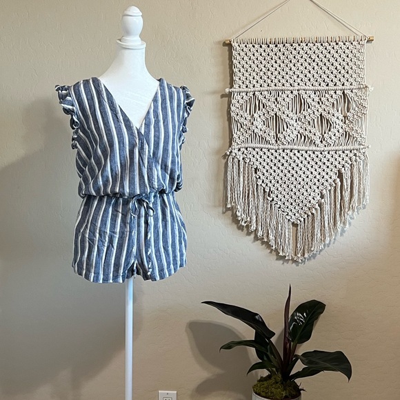 cloth & stone Pants - Anthropologie Cloth & Stone Striped Romper (S)